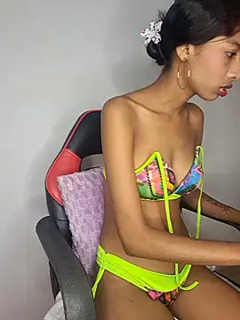 Snapshot of Sol_em chatting on 09.28.25 Sol em online show from 09.28.25