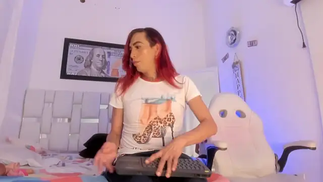 MissDiabla  online show from 02.12.26