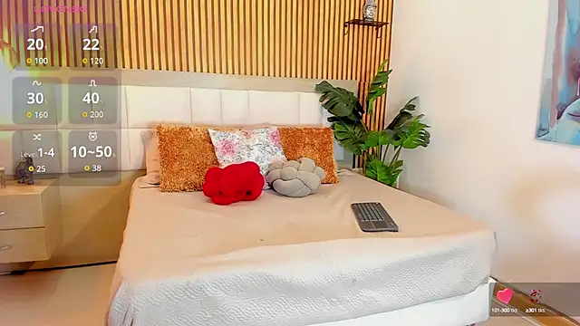 Roseaurora online show from 10.06.25