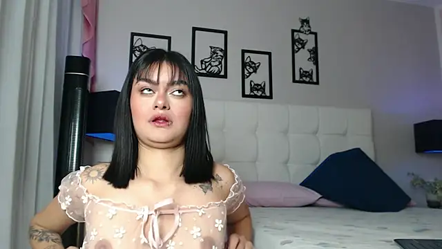 naty luvinn online show from 09.24.25