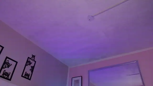 naty luvinn online show from 09.30.25