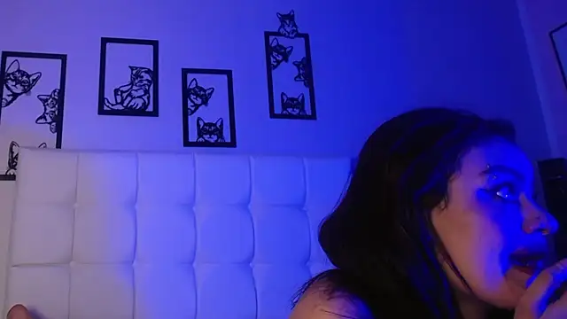 naty luvinn online show from 10.26.25