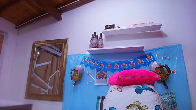 sweegirl69 online show from 09.25.25