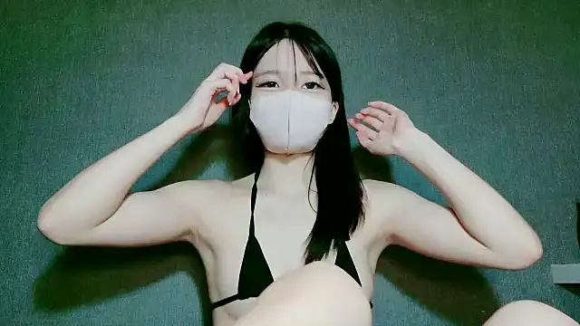 Yuki chan 2 online show from 10.24.25