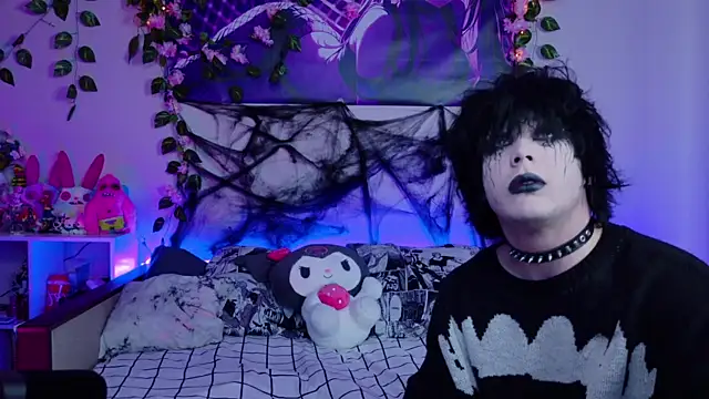 Snapshot of Night_angell69 chatting on 10.31.25 Night angell69 online show from 10.31.25