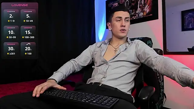 Snapshot of Sebas_maverick chatting on 02.11.26 Sebas maverick online show from 02.11.26