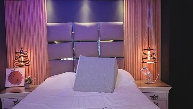 AlanaWalker9 online show from 12.16.25