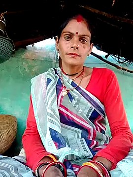 Snapshot of H_seema chatting on 09.09.25 H seema online show from 09.09.25