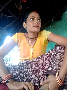 Snapshot of H_seema chatting on 09.16.25 H seema online show from 09.16.25