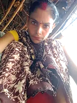 Snapshot of H_seema chatting on 09.19.25 H seema online show from 09.19.25