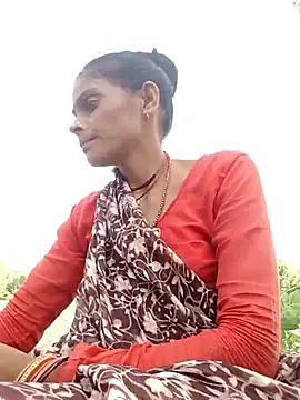 Snapshot of H_seema chatting on 09.22.25 H seema online show from 09.22.25