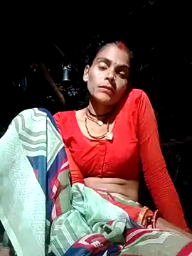 Snapshot of H_seema chatting on 09.24.25 H seema online show from 09.24.25