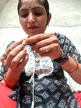 LUCKY cut online show from 03.29.26