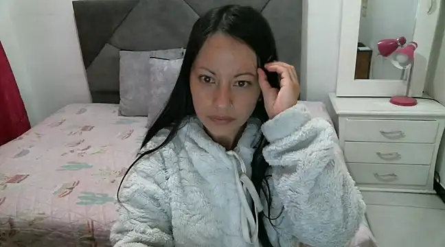 Taylormegan online show from 03.17.25