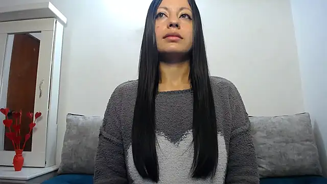 Taylormegan online show from 11.23.25