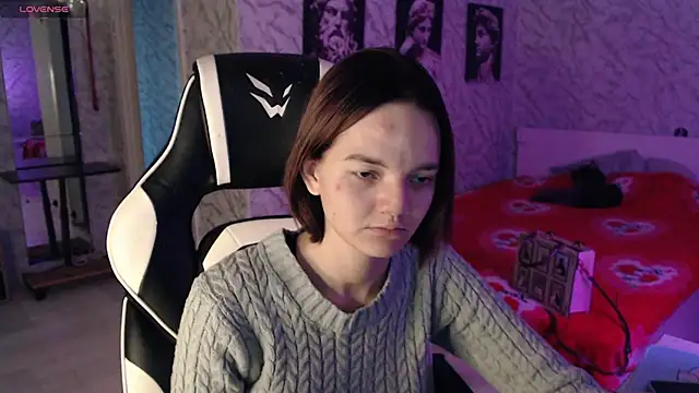 Snapshot of Kitti_study chatting on 10.17.25 Kitti study online show from 10.17.25