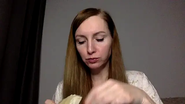 Varnyx online show from 11.26.25