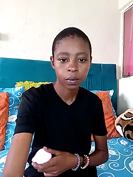 SweetSlenderChoc online show from 04.12.26