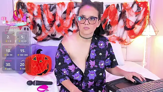 LilithValmare online show from 10.10.25