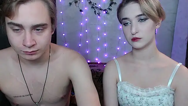 Snapshot of Lust4Money chatting on 10.31.25 Lust4Money online show from 10.31.25