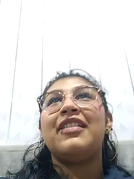 Snapshot of Emiily_Johamson chatting on 09.23.25 Emiily Johamson online show from 09.23.25