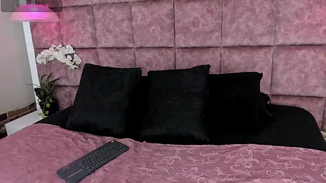 Ely09  online show from 11.11.25