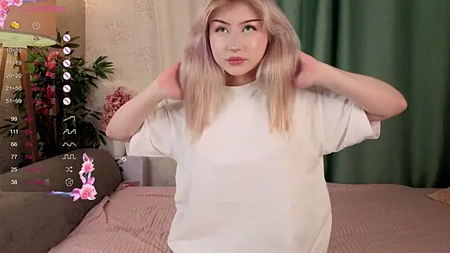 AudieKaemmerer online show from 10.20.25