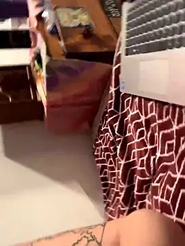 venusluvxoxo online show from 10.27.25