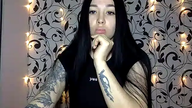 Ivelaa online show from 11.03.25