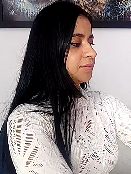 ValerieLove  online show from 11.03.25