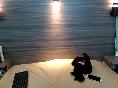 Penelopee Rouse online show from 11.27.25