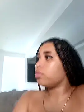 Snapshot of MadissonRizz chatting on 09.27.25 MadissonRizz online show from 09.27.25