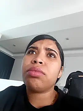 Snapshot of MadissonRizz chatting on 11.04.25 MadissonRizz online show from 11.04.25