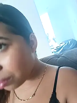 Snapshot of MadissonRizz chatting on 11.06.25 MadissonRizz online show from 11.06.25