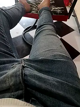 Snapshot of anis3g4 chatting on 10.07.25 anis3g4 online show from 10.07.25