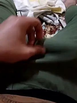 Snapshot of anis3g4 chatting on 11.19.25 anis3g4 online show from 11.19.25