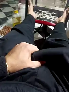 anis3g4 online show from 12.13.25