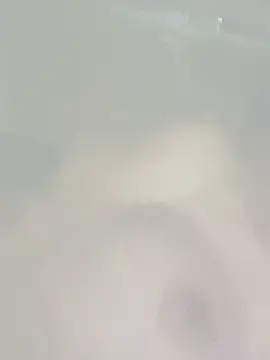 Snapshot of Alaia33200 chatting on 10.01.25 Alaia33200 online show from 10.01.25