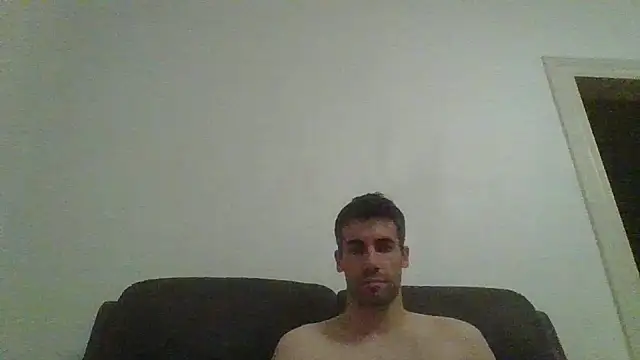 Snapshot of JulioIsHere4you chatting on 09.19.25 JulioIsHere4you online show from 09.19.25