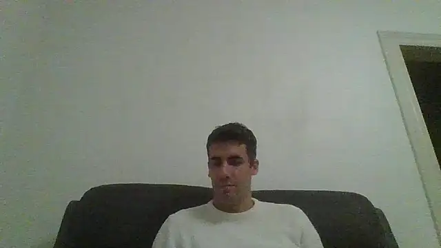 Snapshot of JulioIsHere4you chatting on 09.27.25 JulioIsHere4you online show from 09.27.25