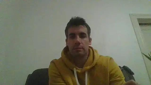 JulioIsHere4you online show from 11.22.25