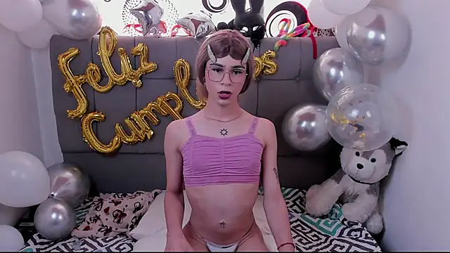 zoe bunny01 online show from 10.02.25