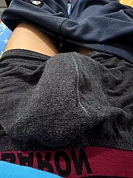 sinyorwhitee online show from 09.18.25