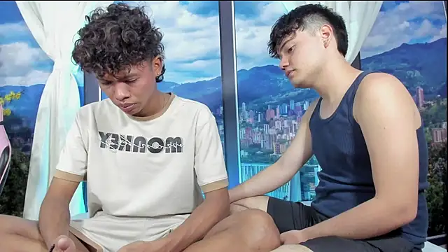 SluttyBoyDuo online show from 09.24.25