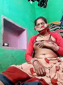 CUTE-004 online show from 12.03.25