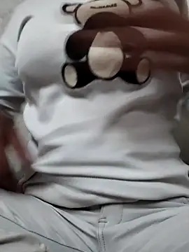 Janvi Jaitly online show from 10.25.25