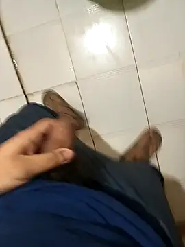 Snapshot of indian_danny chatting on 09.14.25 indian danny online show from 09.14.25