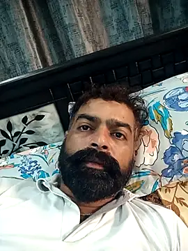 Snapshot of demon_royal chatting on 11.03.25 demon royal online show from 11.03.25