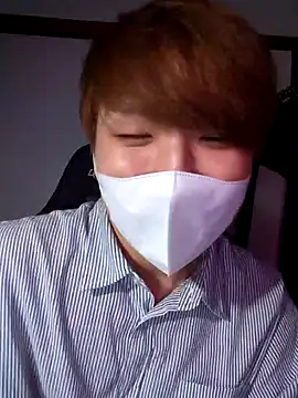 yuton 2525 online show from 10.22.25