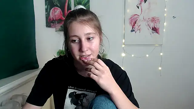 Milka kamila online show from 10.29.25